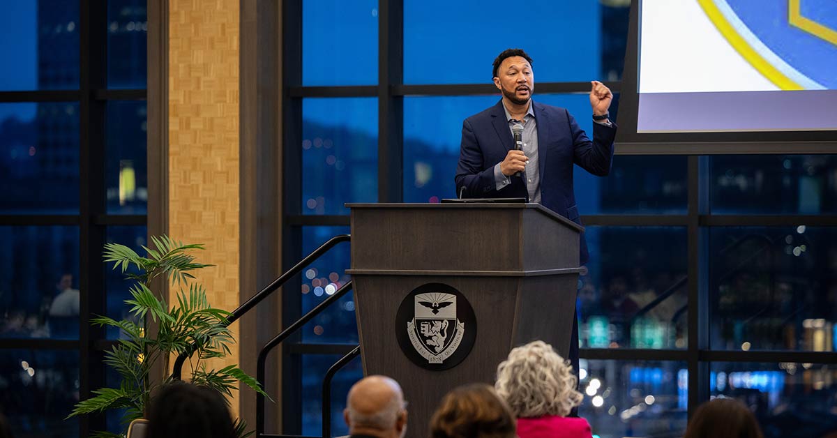 Charlie Batch at Duquesne University Spirit of Community Building Awards as Keynote Speaker